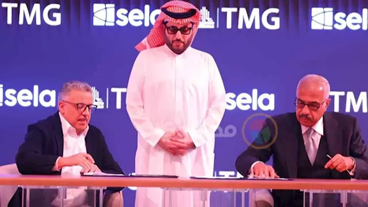تركي آل الشيخ يكشف عن مشروعات كبرى في الساحل الشمالي والأهرامات
